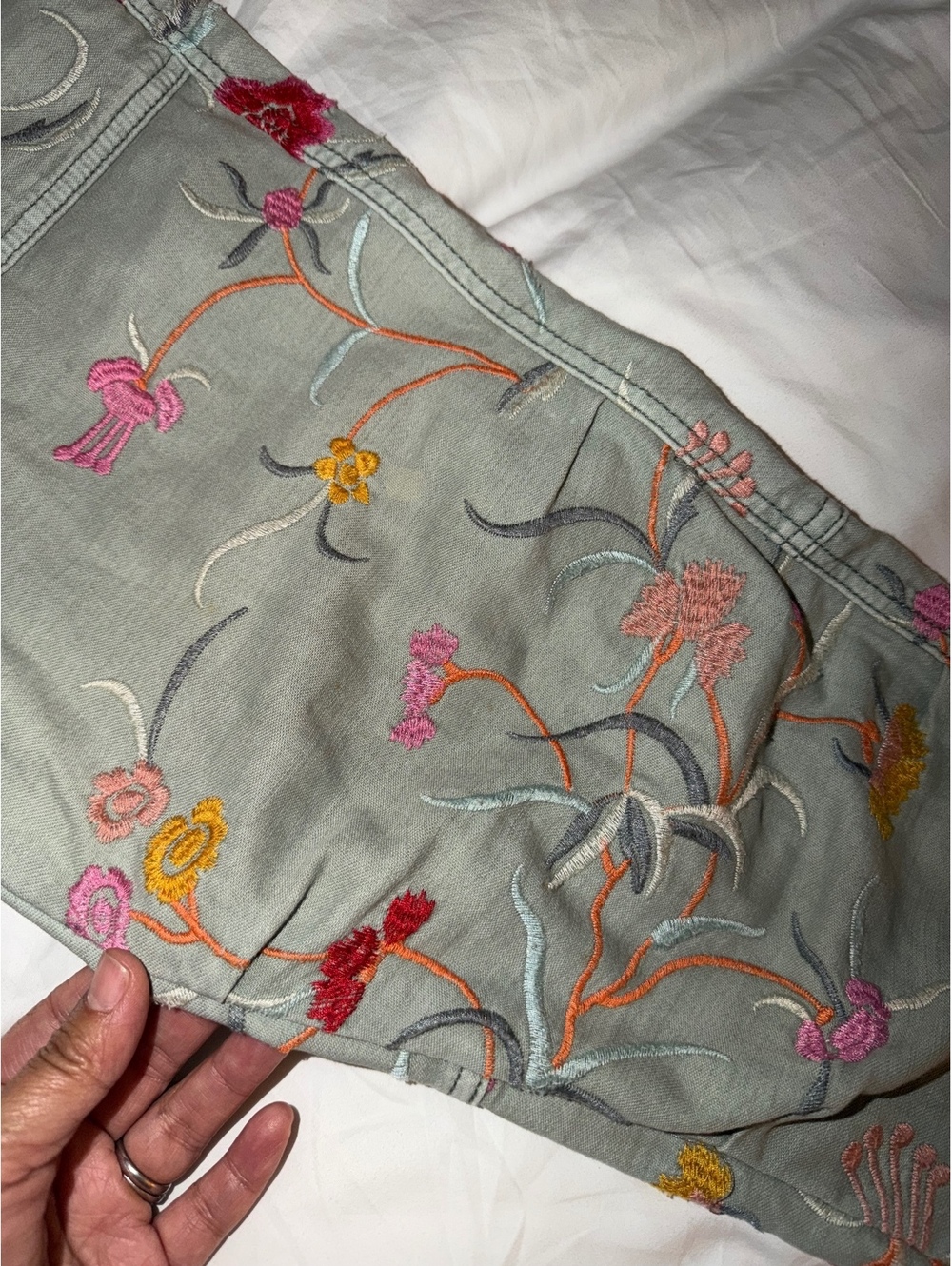 Anthropologie Pilcro The Wanderer Embroidered Floral Cargo Utility Pants 31P - Picture 9 of 9